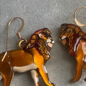 Vintage Enamel Lion Dangle Earrings